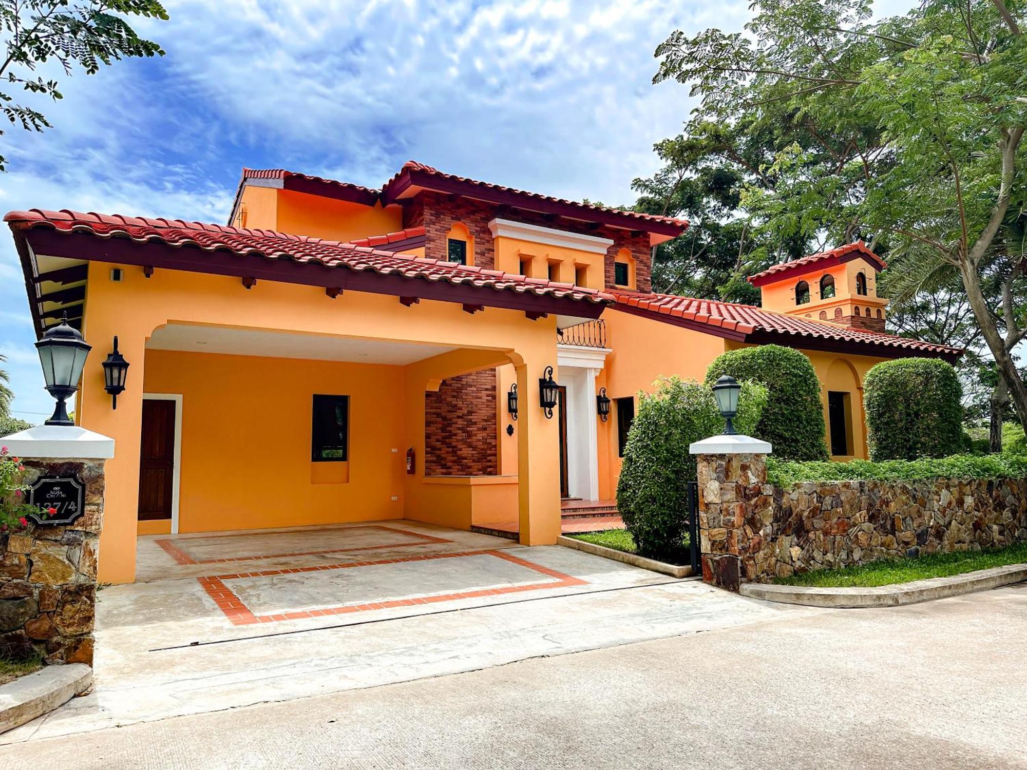 Chivani Pattaya Exteriör bild